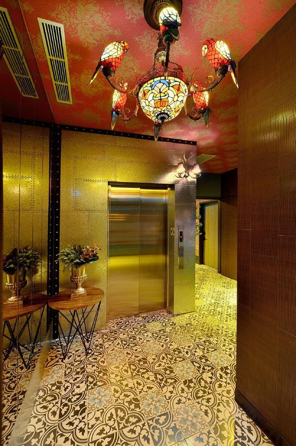 Smokey Joe'S Apartment Kaohsiung Exteriör bild