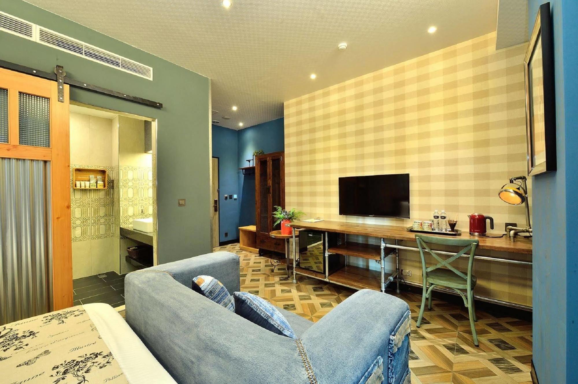 Smokey Joe'S Apartment Kaohsiung Exteriör bild