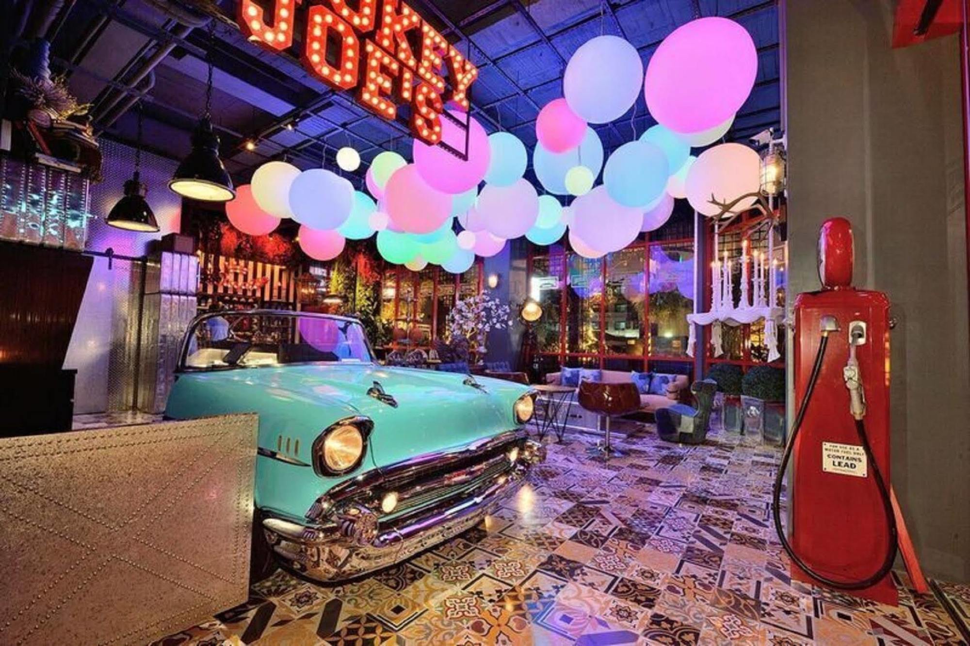 Smokey Joe'S Apartment Kaohsiung Exteriör bild